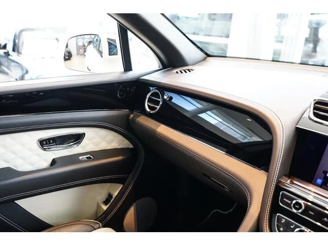 Bentley BENTAYGA 36