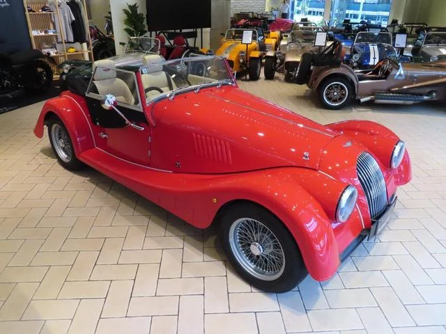 Morgan PLUS4 30