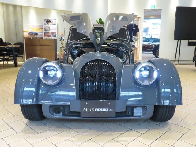 Morgan PLUS4 33