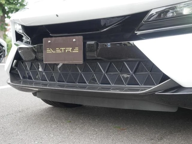Lotus ELETRE 8