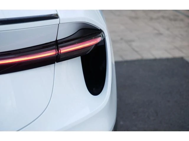 Lotus ELETRE 9