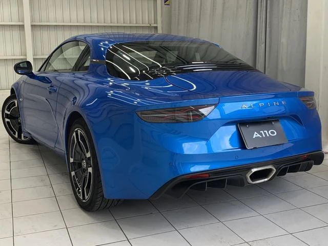 Alpine A110 12