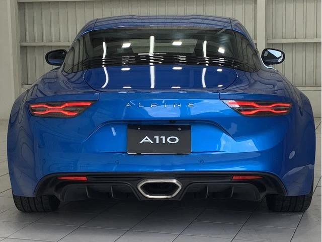 Alpine A110 34