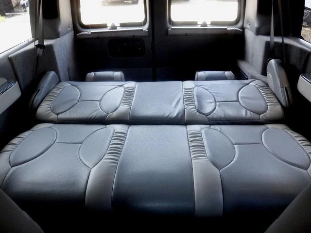 GMC SAVANA 17