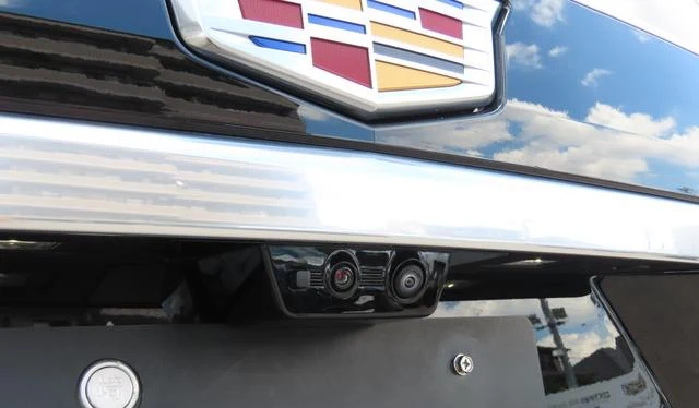 Cadillac ESCALADE 13