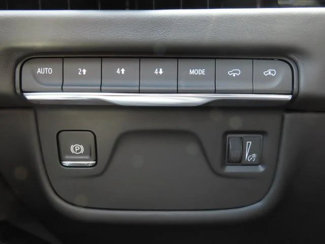 Cadillac ESCALADE 41