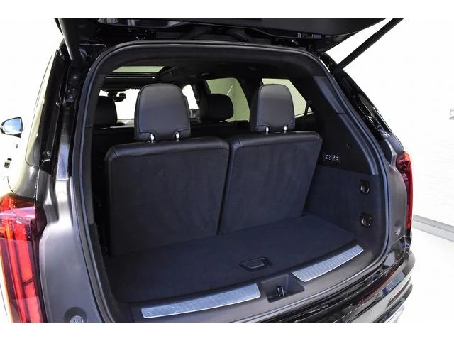 Cadillac XT6 6