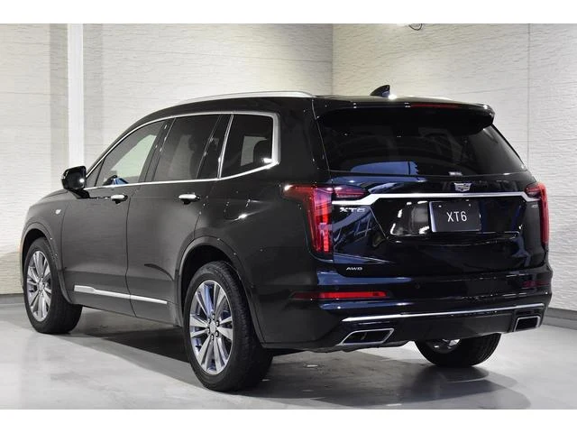 Cadillac XT6 9
