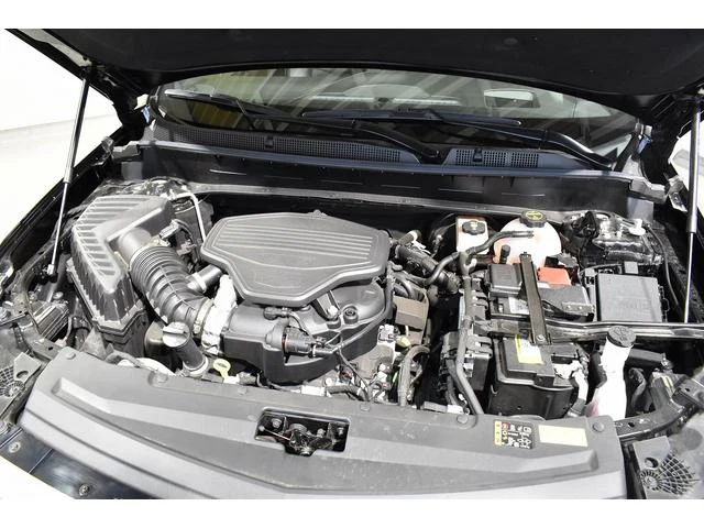 Cadillac XT6 10