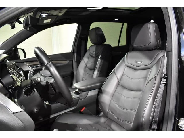 Cadillac XT6 21