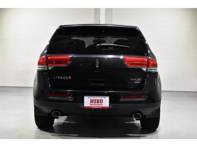 Lincoln MKX 8