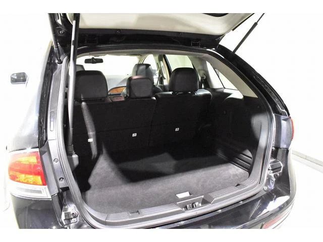 Lincoln MKX 6