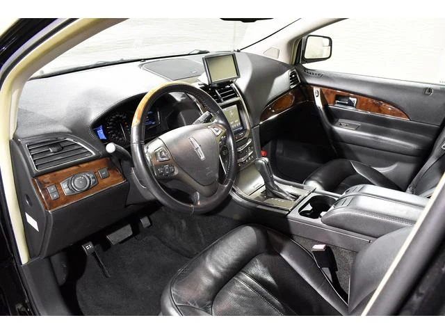 Lincoln MKX 4