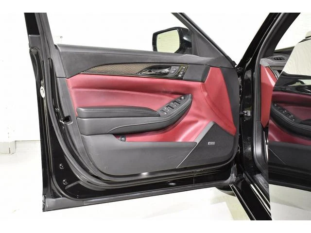 Cadillac CTS 24