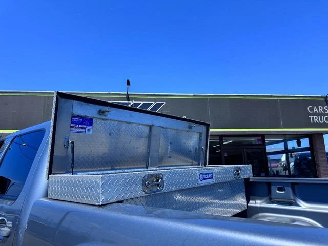 GMC SIERA 34