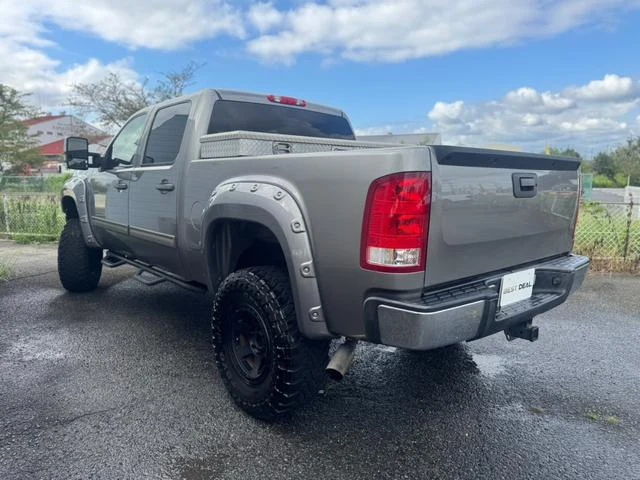 GMC SIERA 8