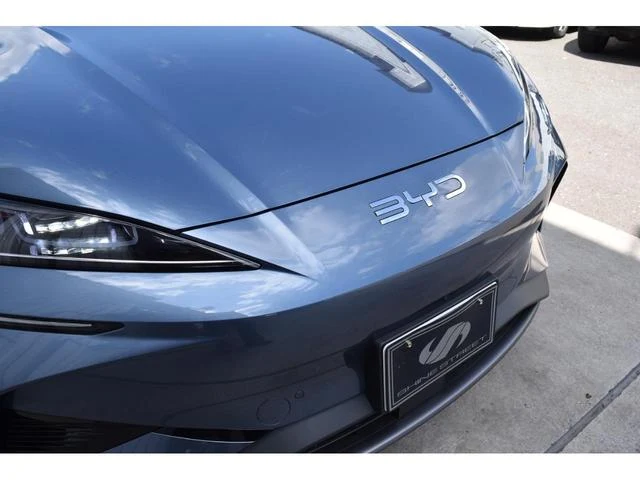 BYD SEALION 7 14