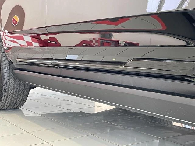 Cadillac ESCALADE 29