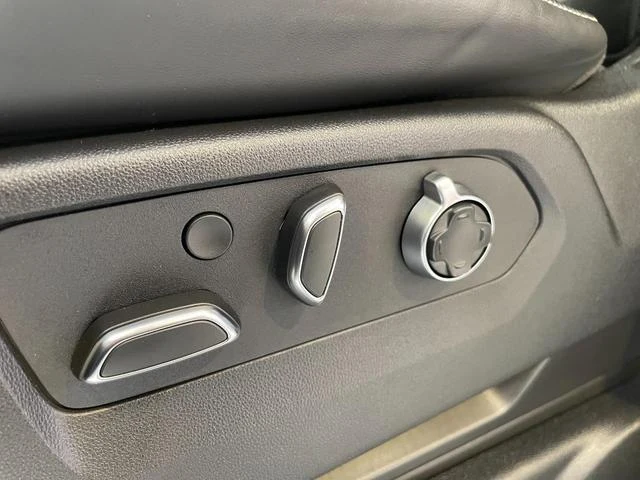 Cadillac ESCALADE 54