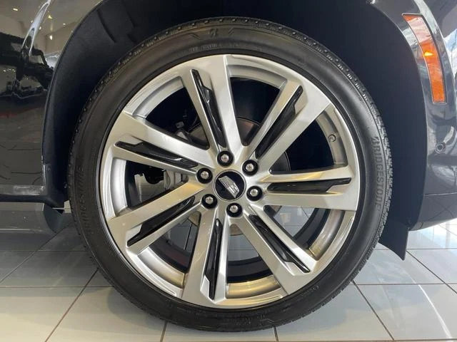 Cadillac ESCALADE 22