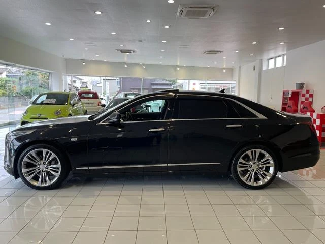 Cadillac CT6 5