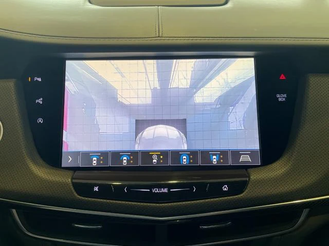 Cadillac CT6 38