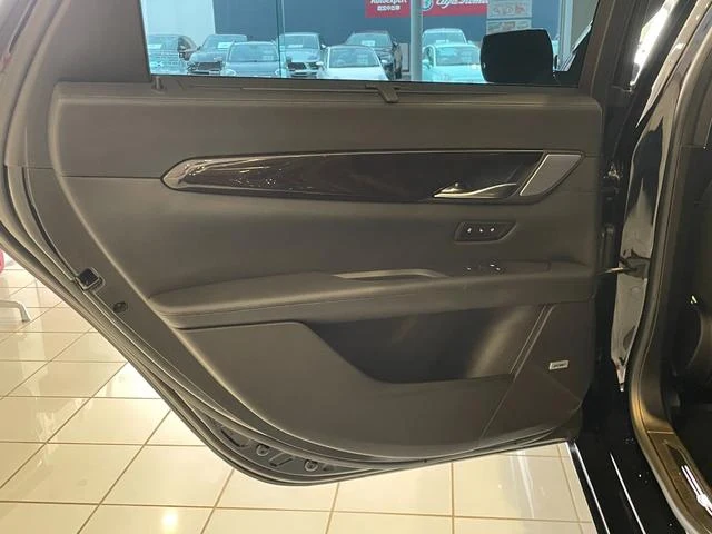 Cadillac CT6 71