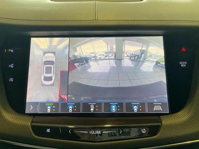 Cadillac CT6 36