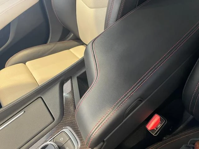 Cadillac CT5 41