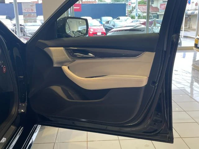 Cadillac CT5 65