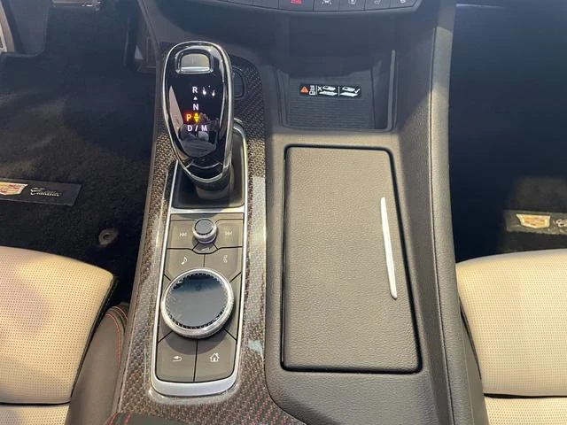 Cadillac CT5 11