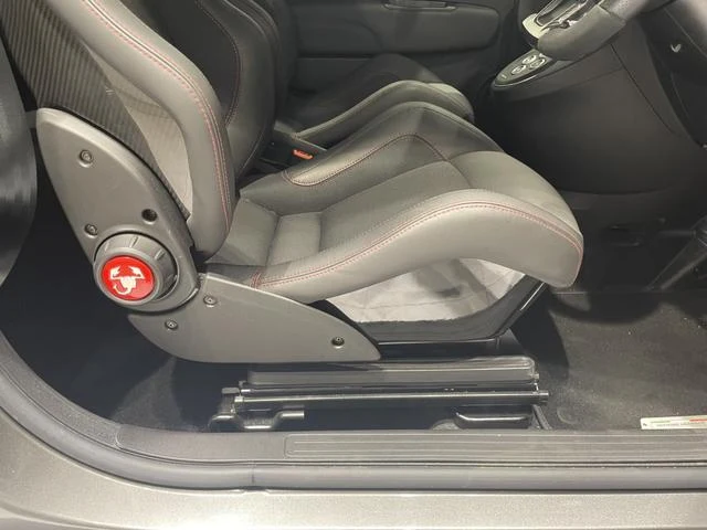 Abarth 695 22