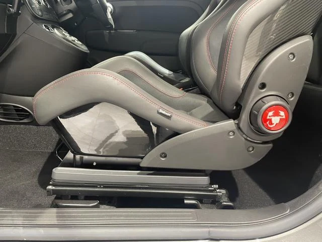 Abarth 695 26