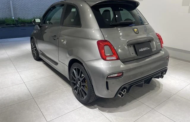 Abarth 695 6