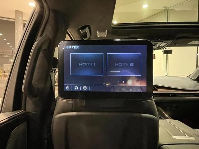 Cadillac ESCALADE 32