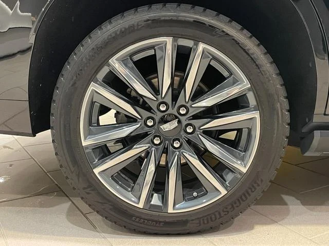 Cadillac ESCALADE 61