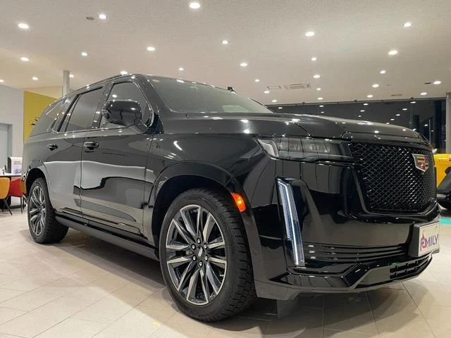 Cadillac ESCALADE 4