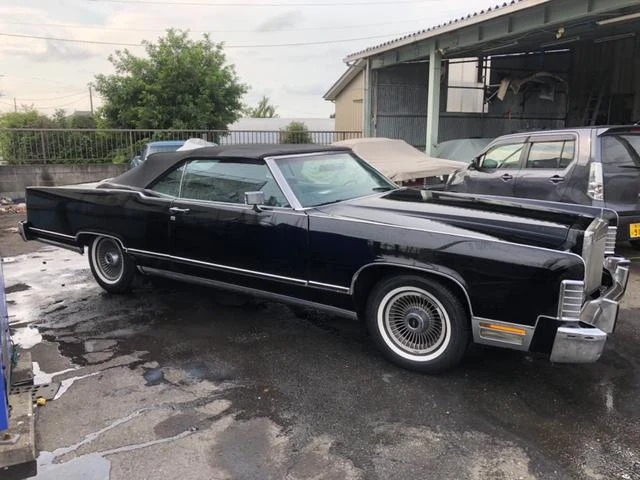 Lincoln CONTINENTAL 9