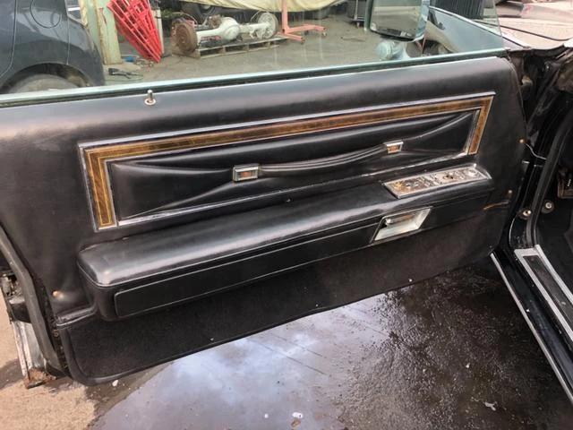Lincoln CONTINENTAL 32