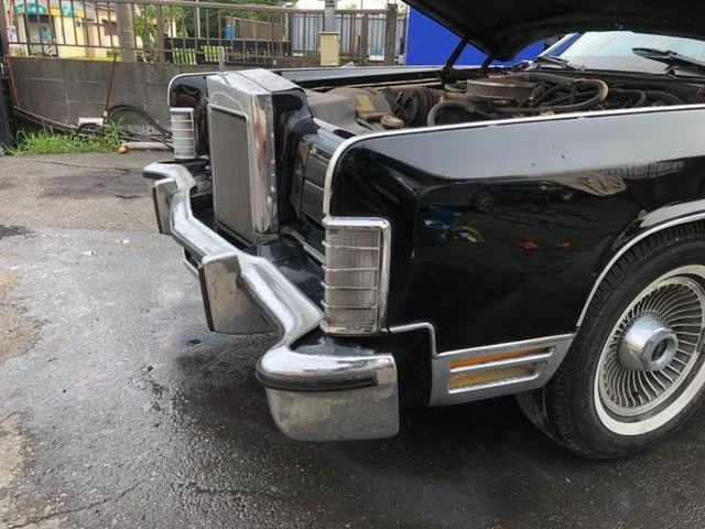 Lincoln CONTINENTAL 8