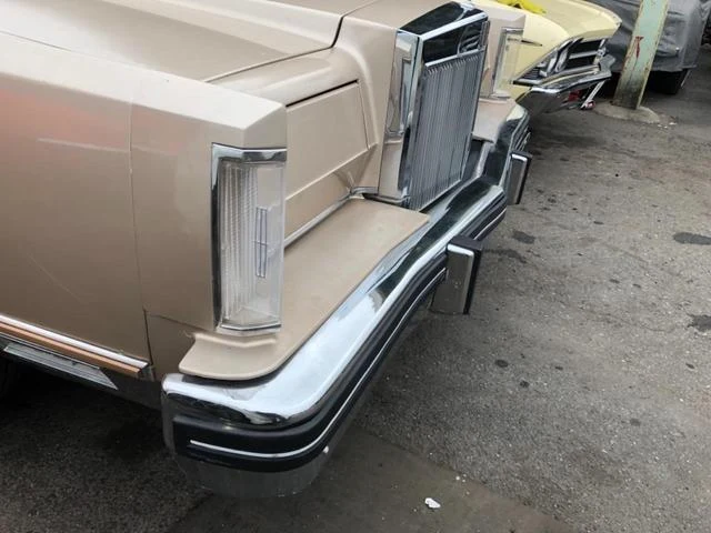 Lincoln MARK VI 39
