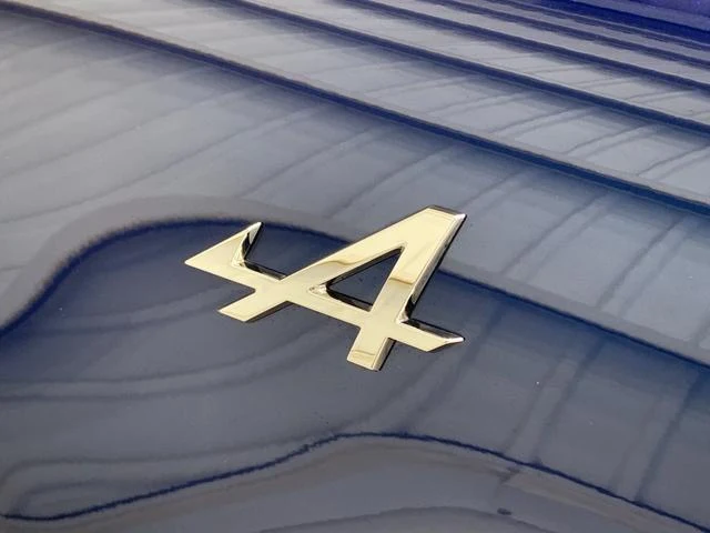 Alpine A110 9