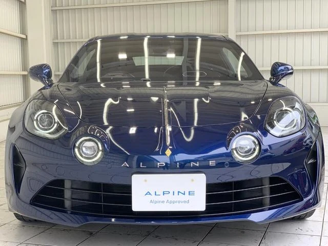 Alpine A110 2