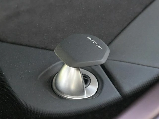 Lamborghini URUS 68