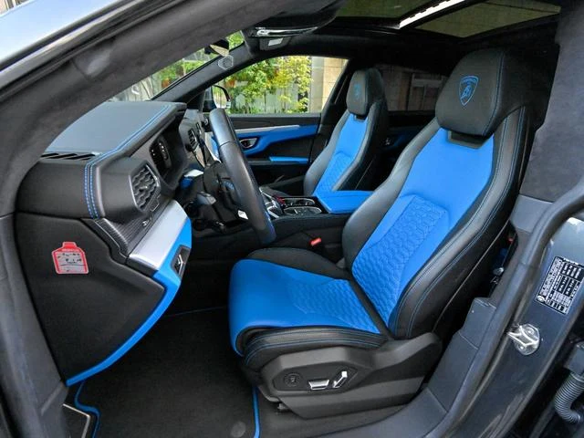 Lamborghini URUS 45