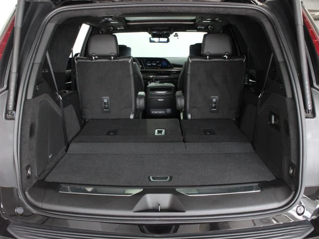 Cadillac ESCALADE 62