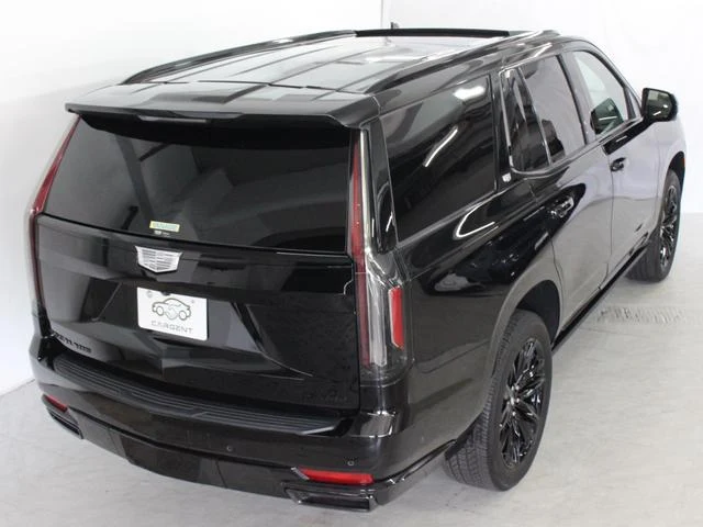 Cadillac ESCALADE 9