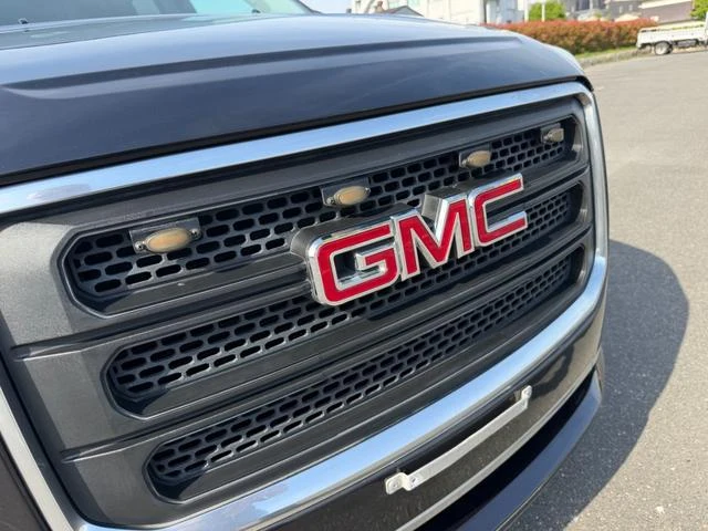 GMC ACADIA 37