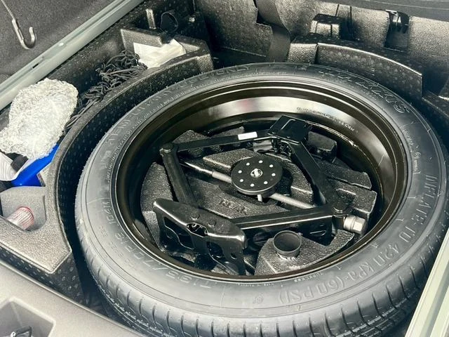 Cadillac XT5 30