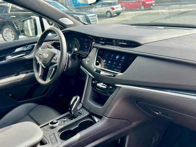 Cadillac XT5 72